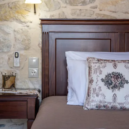 The Stonemade Hotel apartamentowy Falasarna